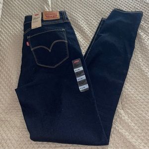NWT Levi 721 High Rise Skinny Jeans